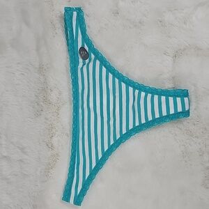 Gap Body Low Rise Thong Size Medium Teal and White Stripes